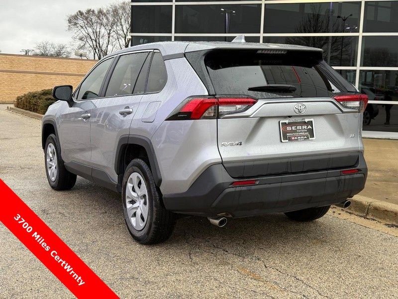 Used 2025 Toyota RAV4 LE image 5