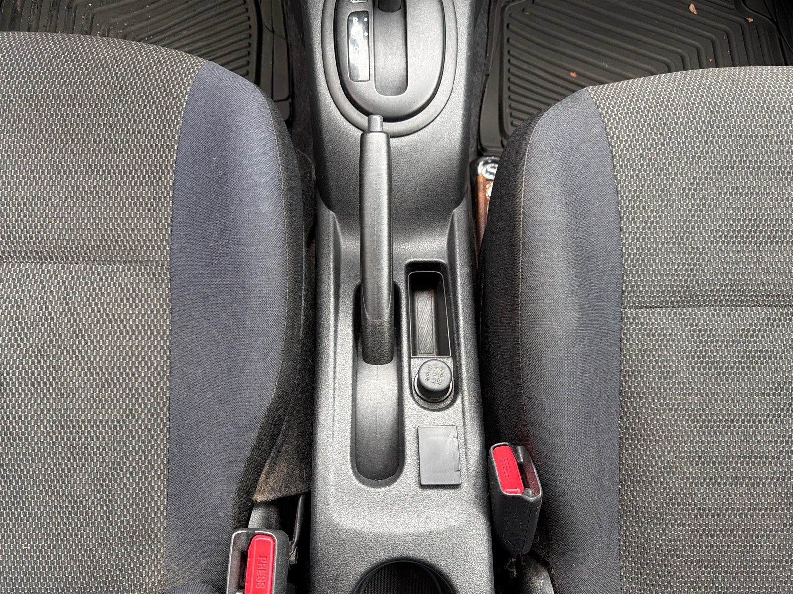 Used 2012 Nissan Versa SV w/ Convenience Pkg FWD image 22