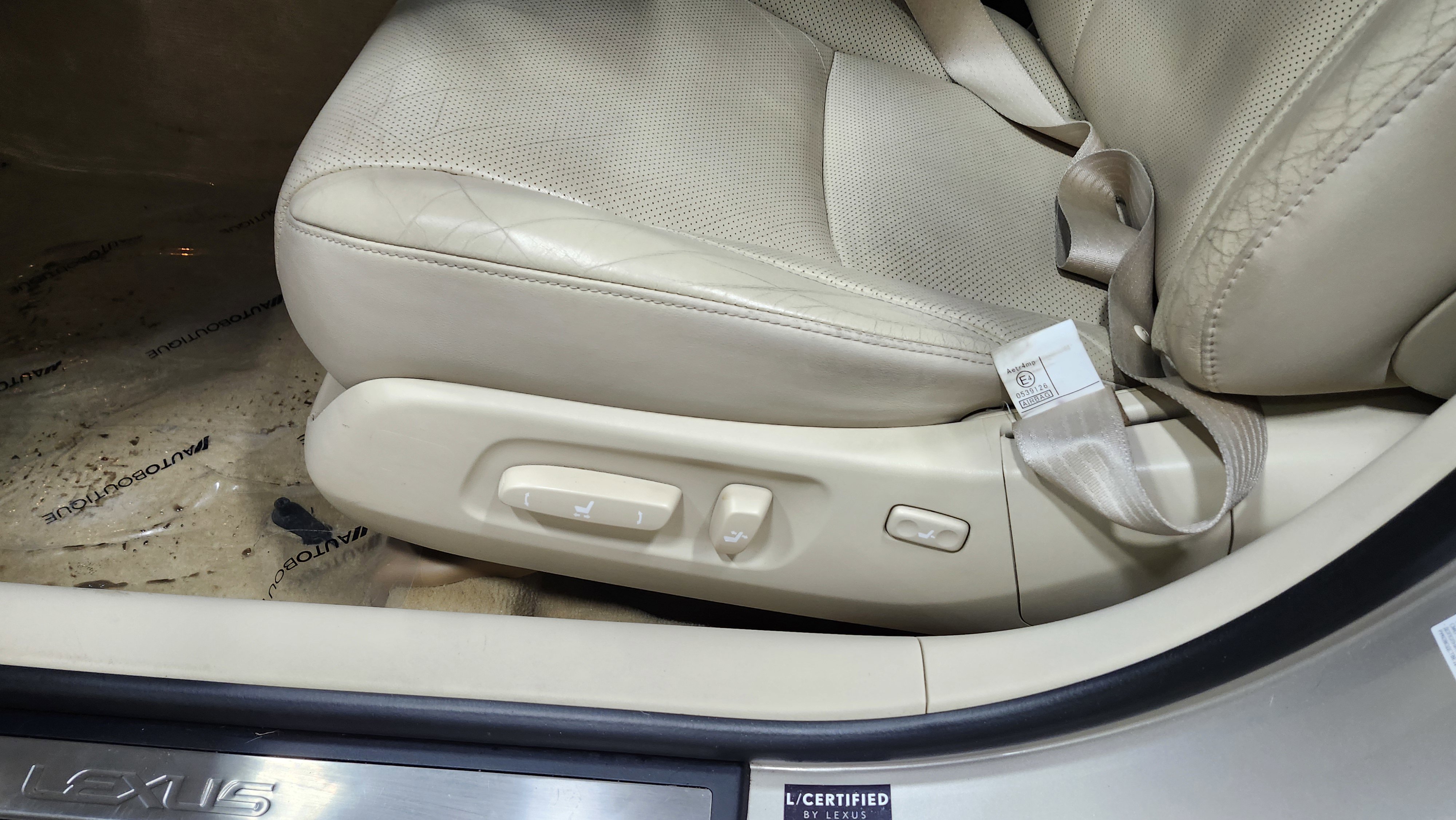 Used 2012 Lexus ES 350 image 24