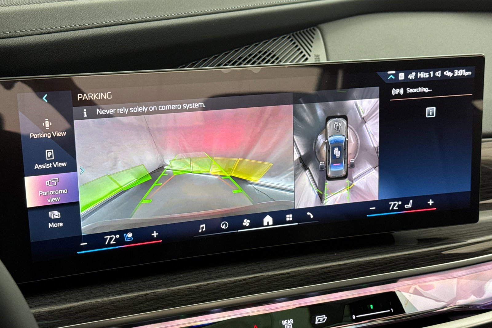Used 2026 BMW i7 xDrive60 w/ M Sport Package RWD image 25