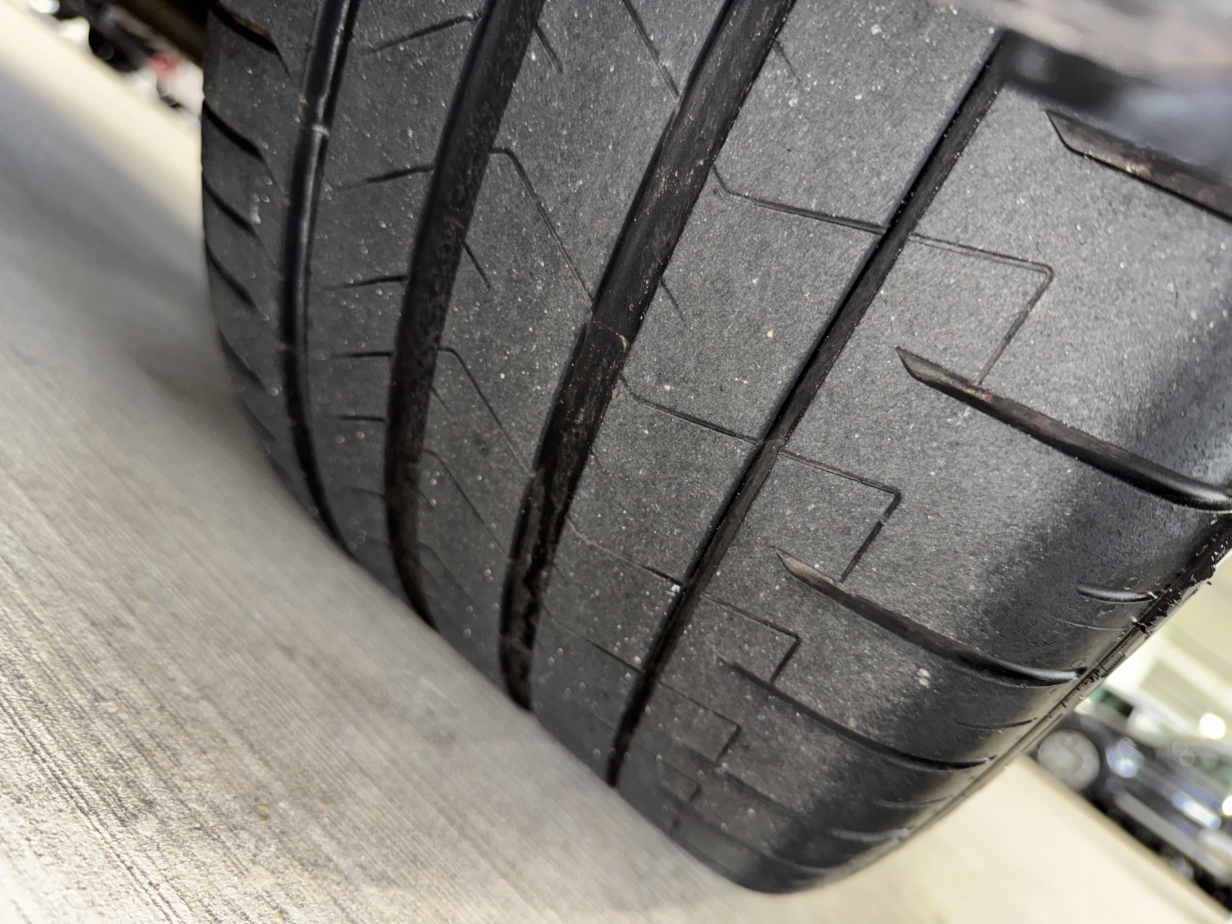 Used 2022 BMW M4 xDrive Competition w/ M Carbon Exterior Package image 35