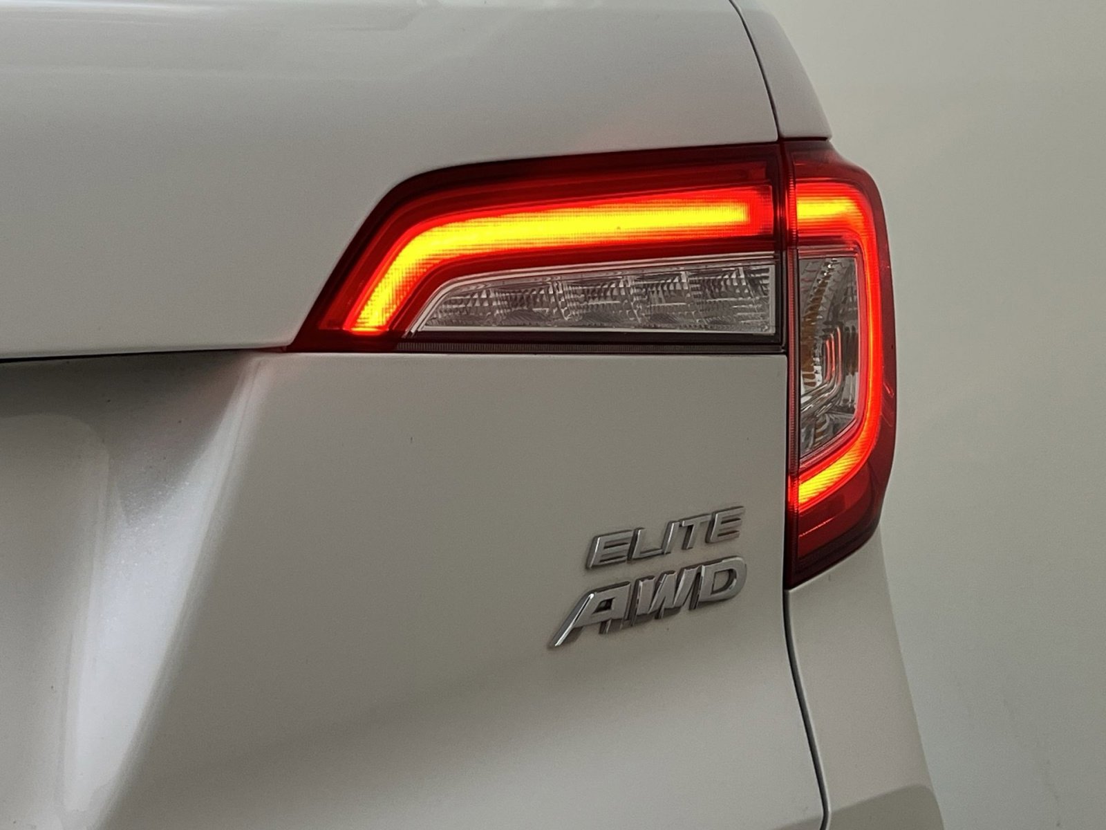 Used 2022 Honda Pilot Elite image 35