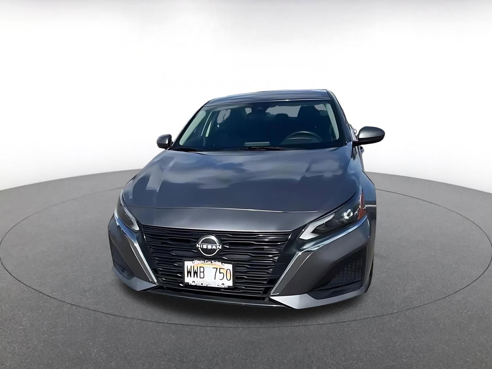 Used 2023 Nissan Altima 2.5 S FWD image 7