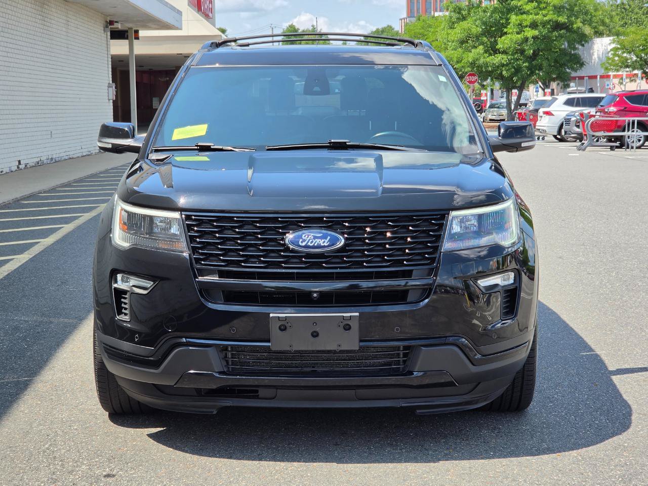 Used 2018 Ford Explorer Sport w/ Equipment Group 401A AWD/4WD image 2