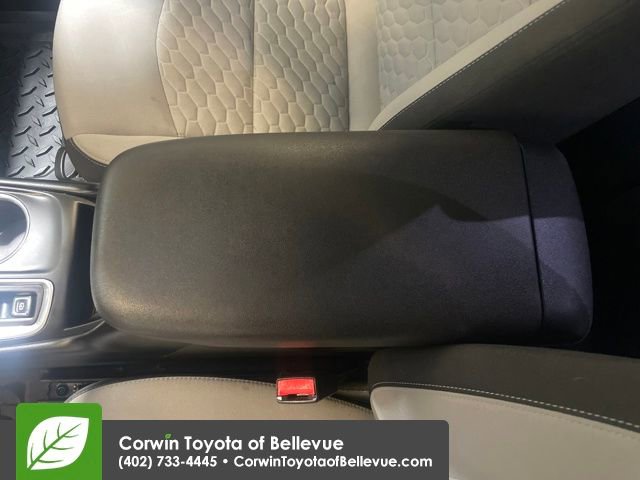 Used 2018 Chevrolet Equinox LT w/ Sun & Infotainment Package image 26