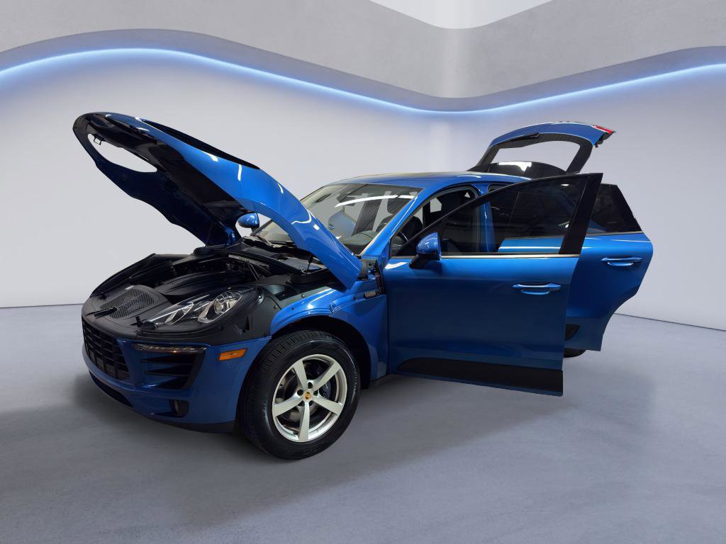 Used 2017 Porsche Macan AWD/4WD image 9