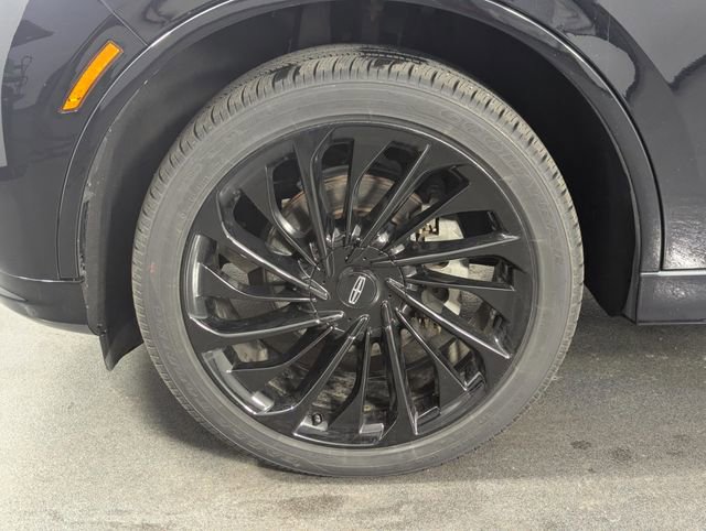 Used 2025 Lincoln Aviator Reserve w/ Equipment Group 201A image 9