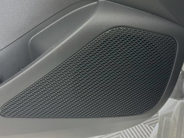 Used 2026 Toyota Corolla LE FWD image 15