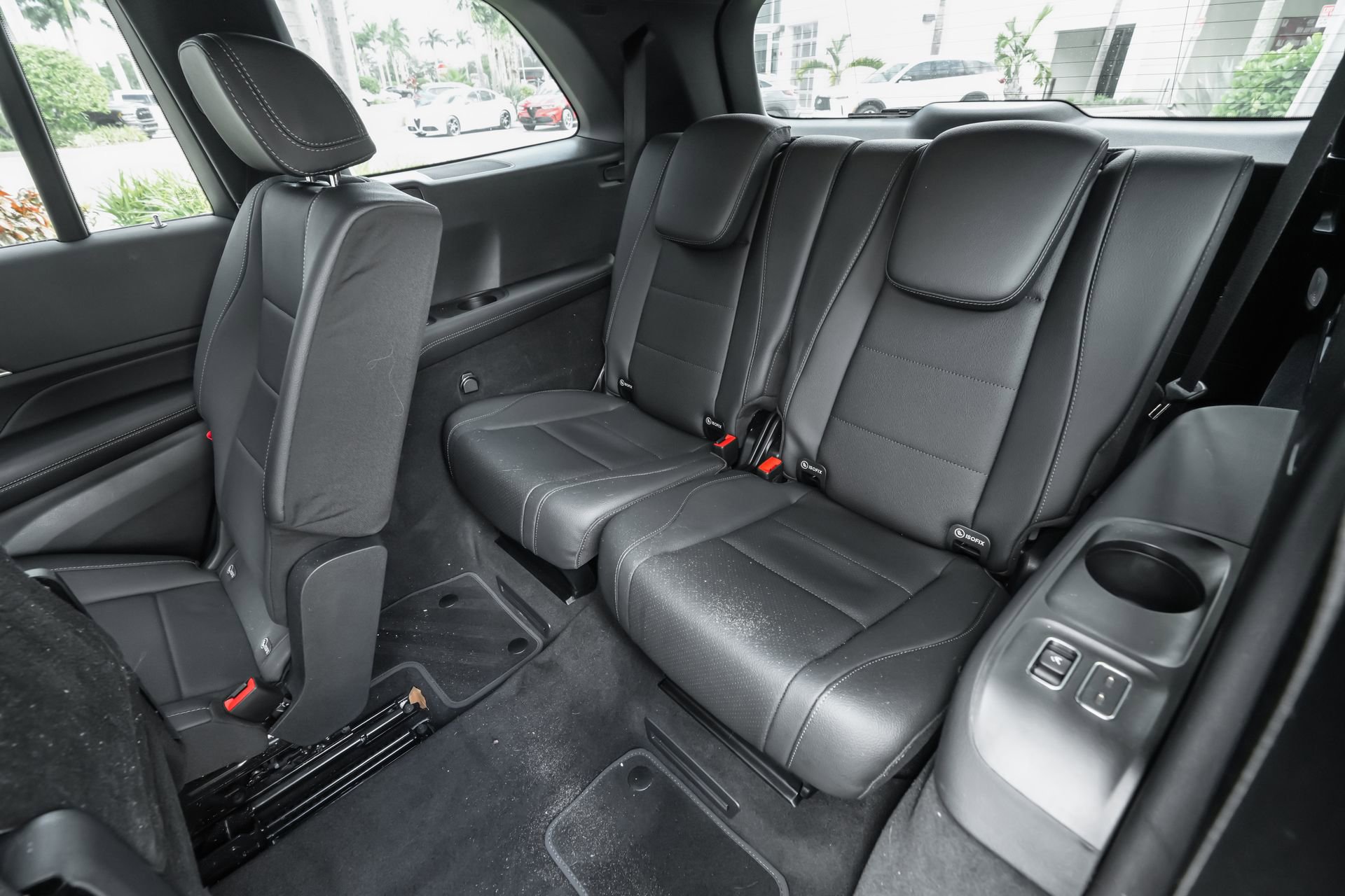 Used 2024 Mercedes-Benz GLS 450 4MATIC image 13