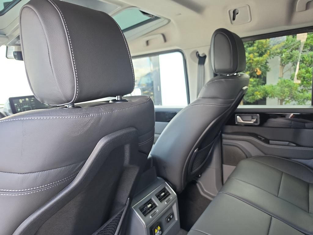 New 2026 INEOS Grenadier Station Wagon AWD/4WD image 12