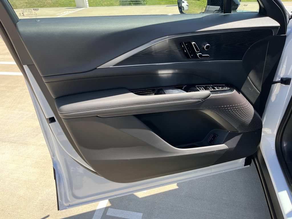 New 2026 Cadillac Lyriq Sport AWD/4WD image 20