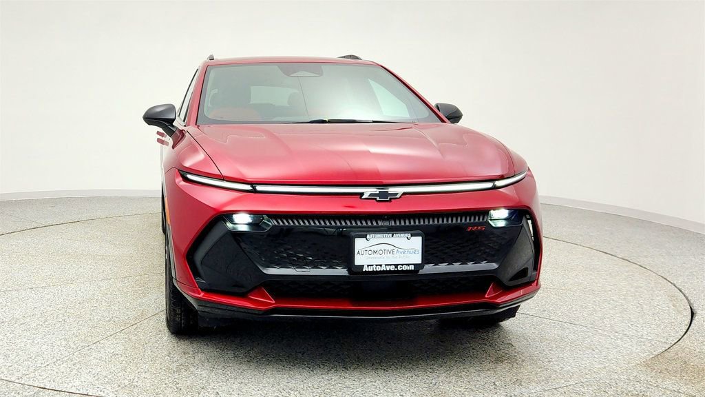 Used 2025 Chevrolet Equinox EV RS image 2