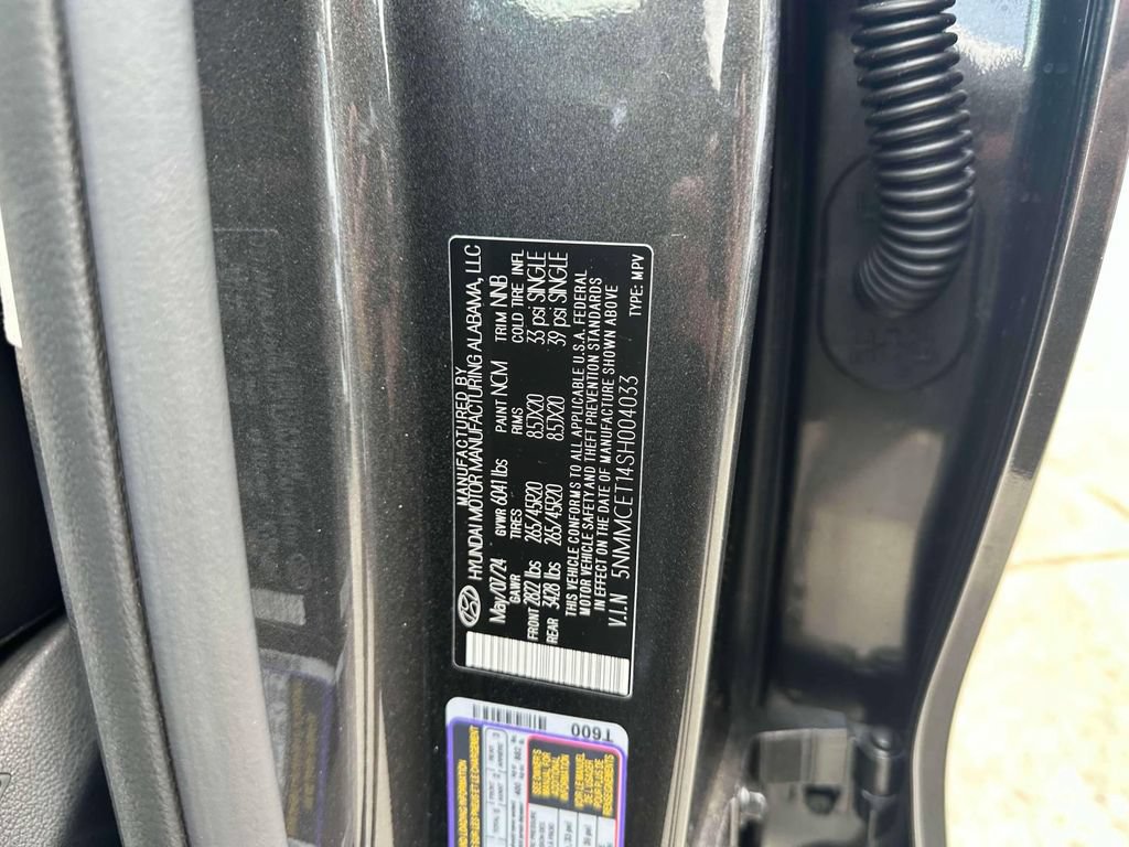 New 2025 Genesis Electrified GV70 w/ Prestige Package AWD/4WD image 30