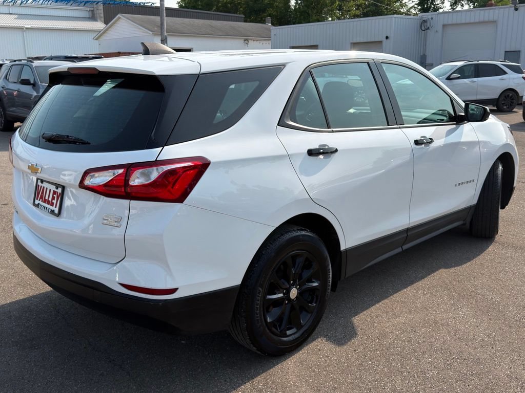Used 2019 Chevrolet Equinox LS FWD image 11