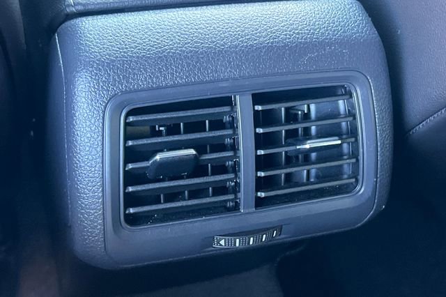 Used 2019 Volkswagen Golf R 4-Door image 14