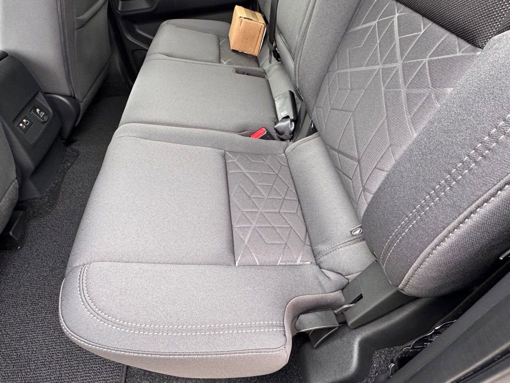 New 2026 Nissan Frontier SV image 12