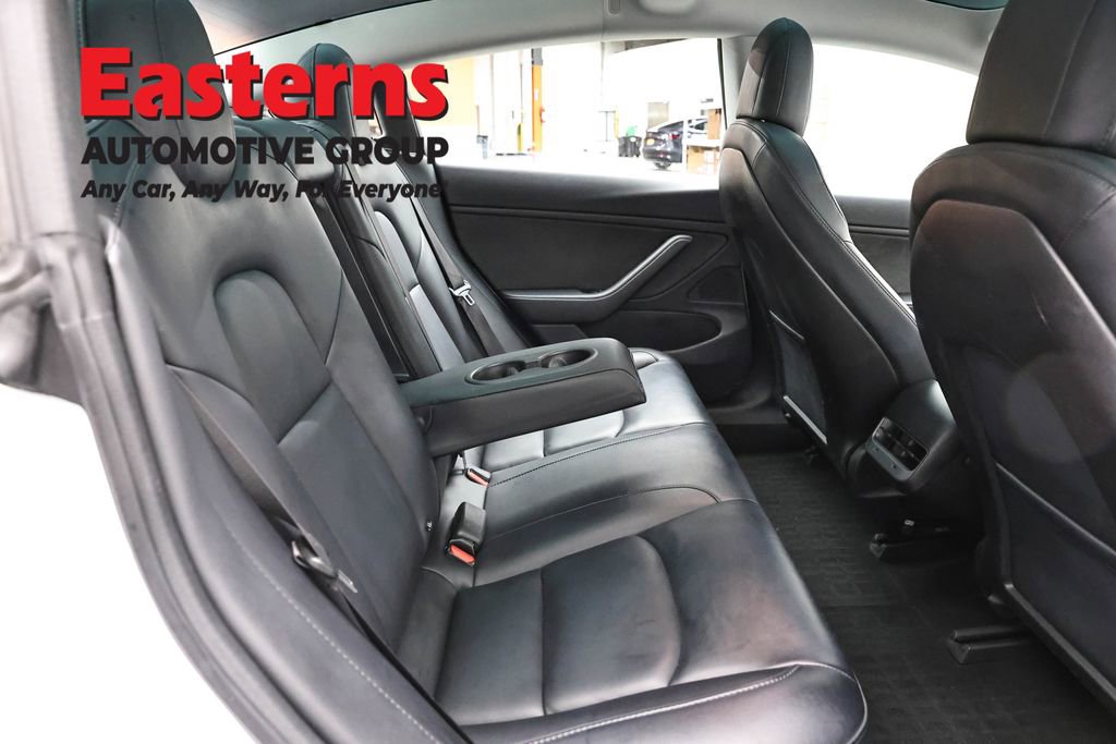 Used 2018 Tesla Model 3 Long Range image 16