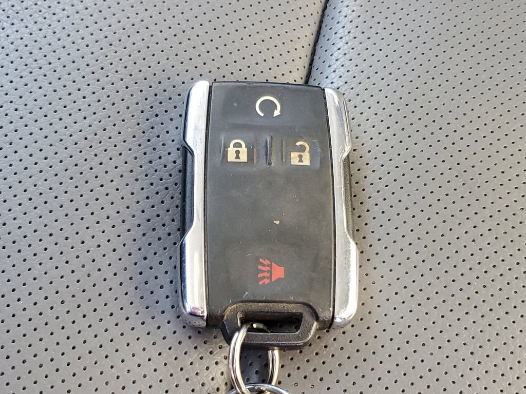 Used 2018 Chevrolet Silverado 1500 LTZ image 33