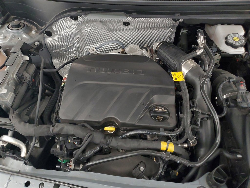 Used 2025 Buick Envista Preferred image 11