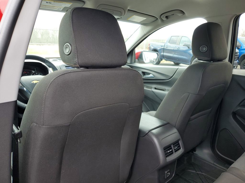 Certified 2024 Chevrolet Equinox LT w/ LPO, Floor Liner Package FWD image 27