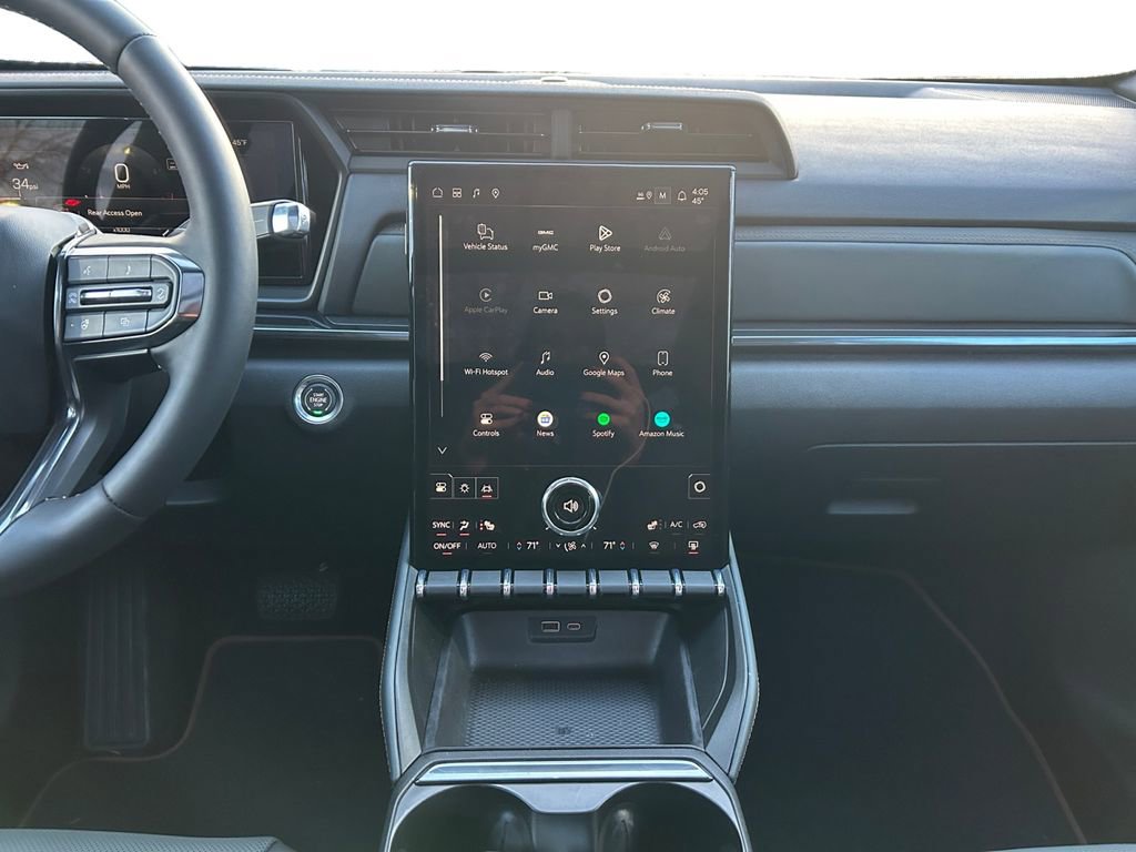 Used 2026 GMC Terrain AT4 w/ Technology Package II image 13