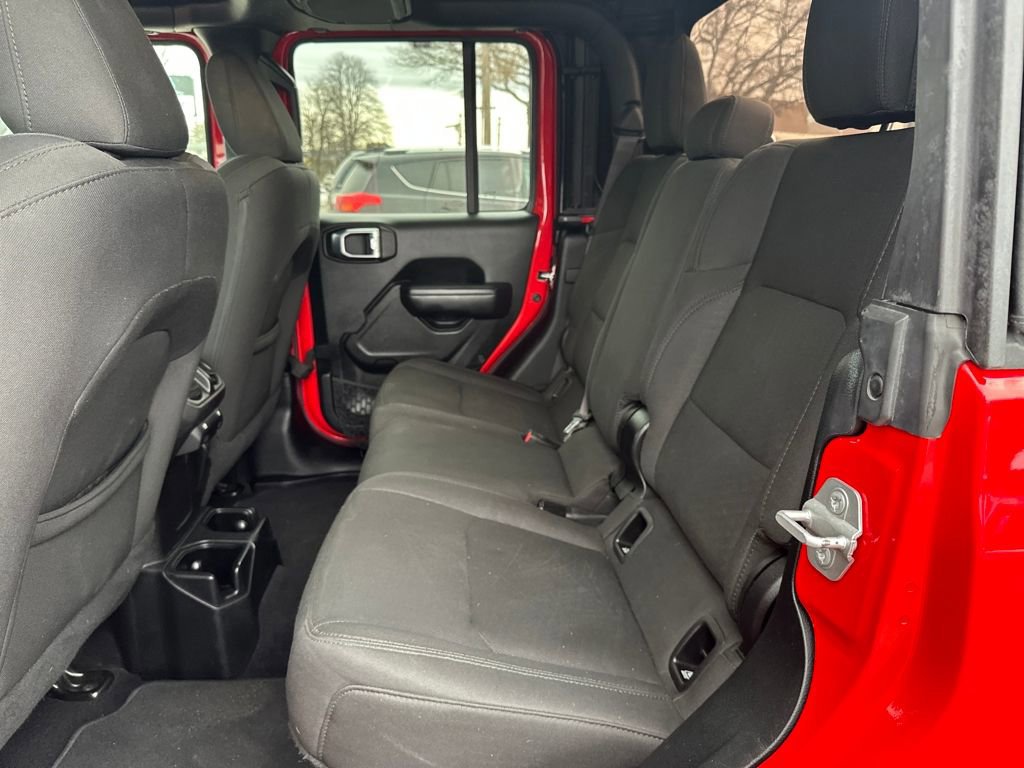 Used 2020 Jeep Gladiator Sport w/ Quick Order Package 24S AWD/4WD image 17
