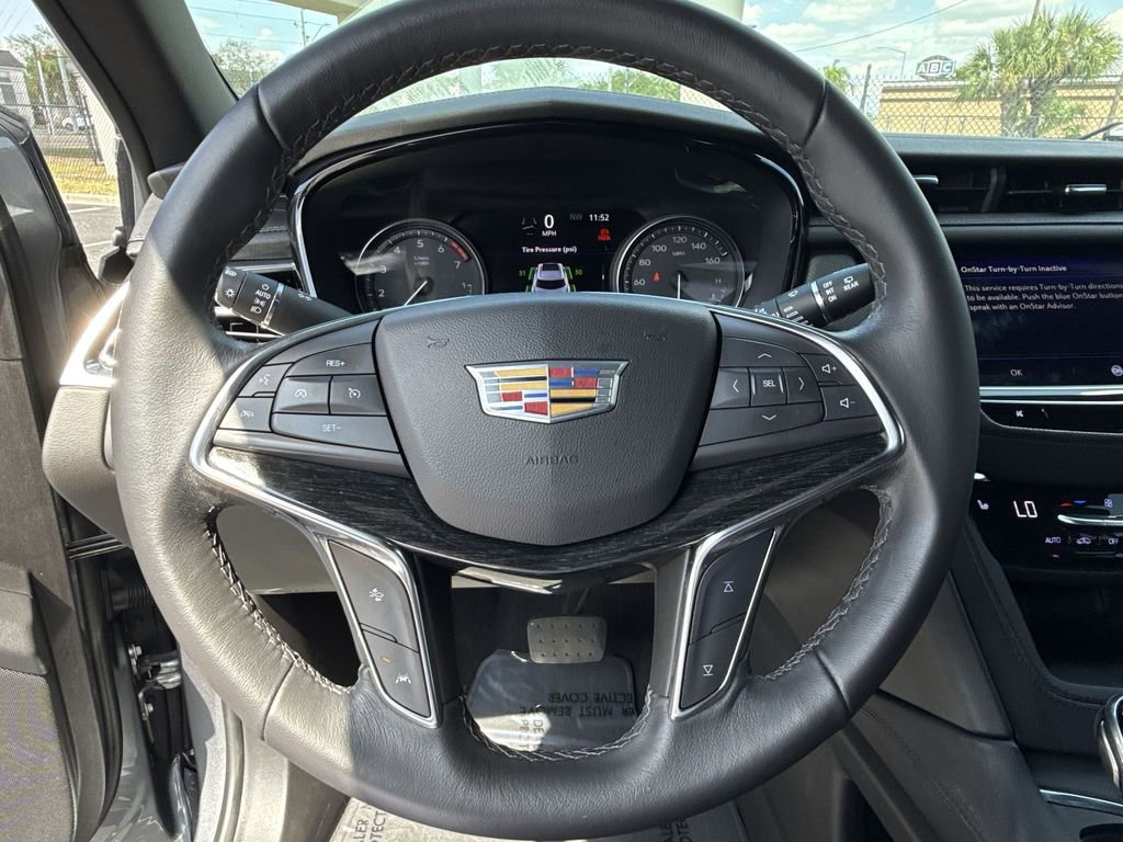 Used 2022 Cadillac XT5 Premium Luxury w/ Technology Package image 21