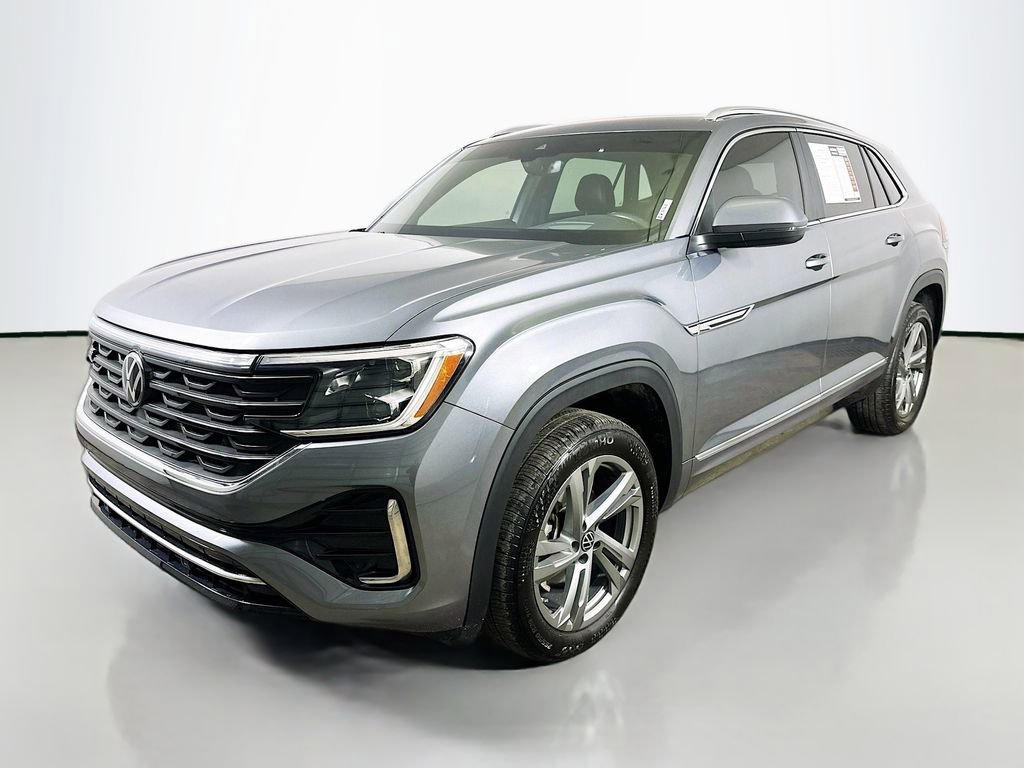 Used 2024 Volkswagen Atlas Cross Sport SEL R-Line image 3