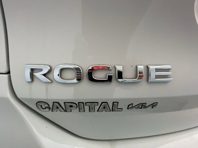 Used 2018 Nissan Rogue S image 25