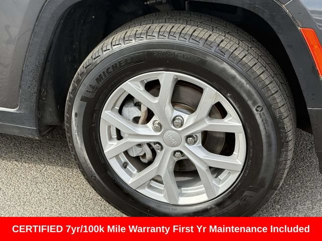 Used 2023 Jeep Grand Cherokee Limited AWD/4WD image 7