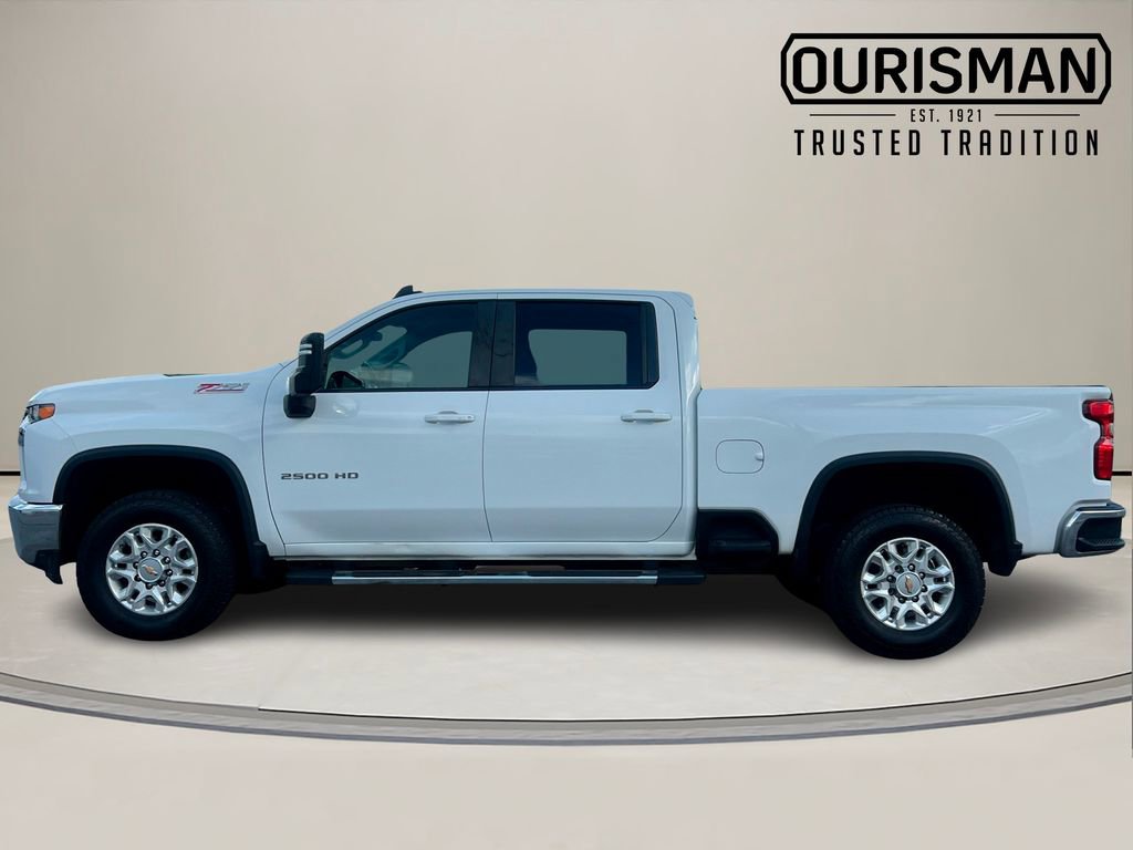 Used 2023 Chevrolet Silverado 2500 LT w/ Convenience Package image 3