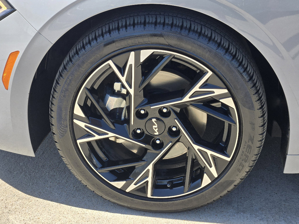 Certified 2025 Kia K5 GT-Line w/ GT-Line Premium Package image 17