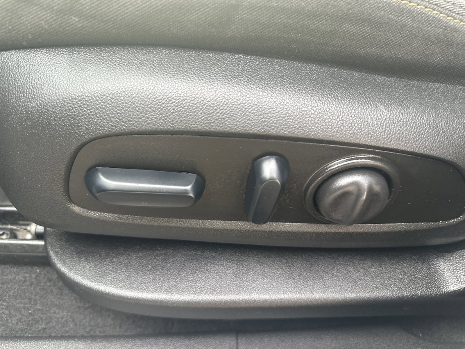 Used 2024 Chevrolet Equinox LT image 20