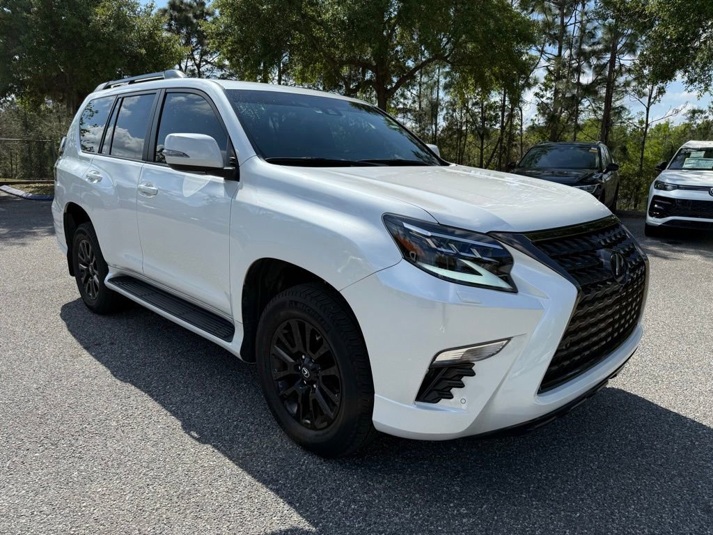 Used 2023 Lexus GX 460 w/ Black Line Special Edition image 3