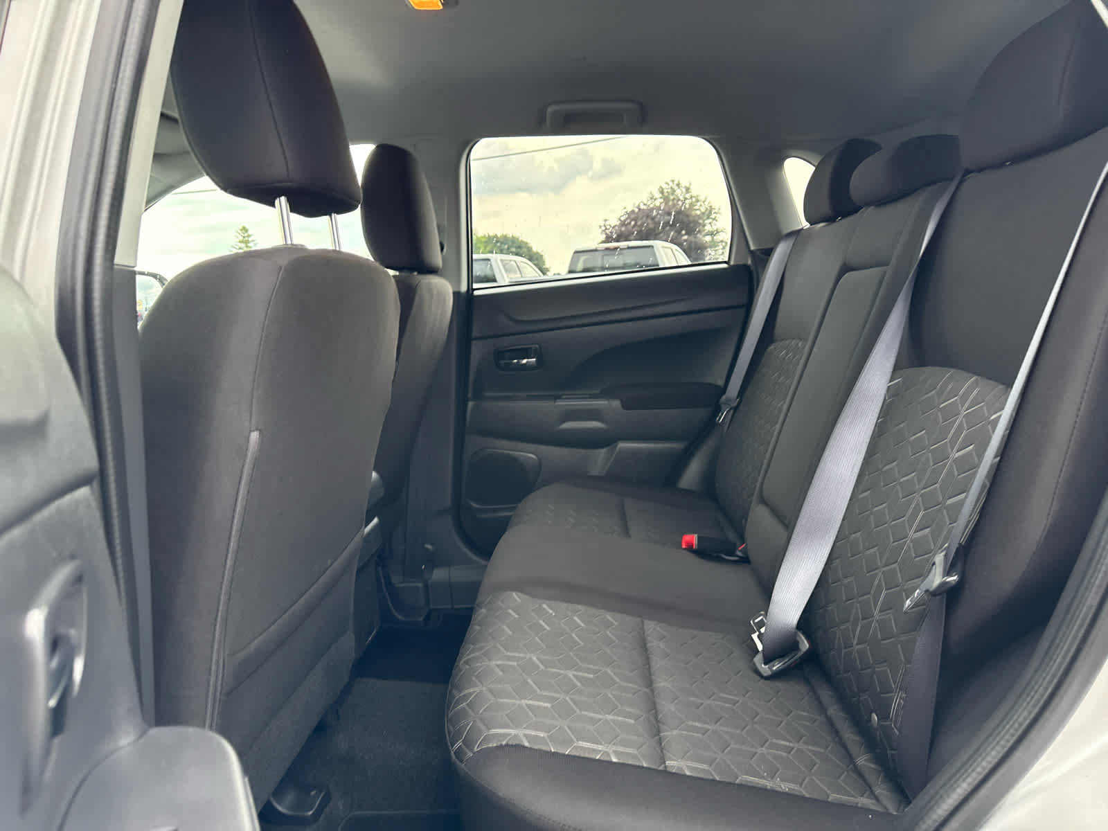 Used 2024 Mitsubishi Outlander Sport ES AWD/4WD image 20