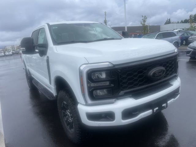 New 2026 Ford F350 Lariat