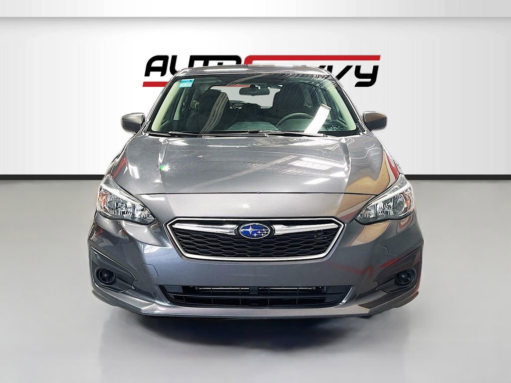 Used 2019 Subaru Impreza 2.0i image 2