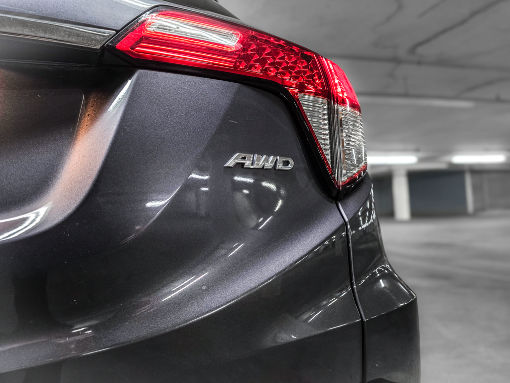 Used 2022 Honda HR-V EX image 10