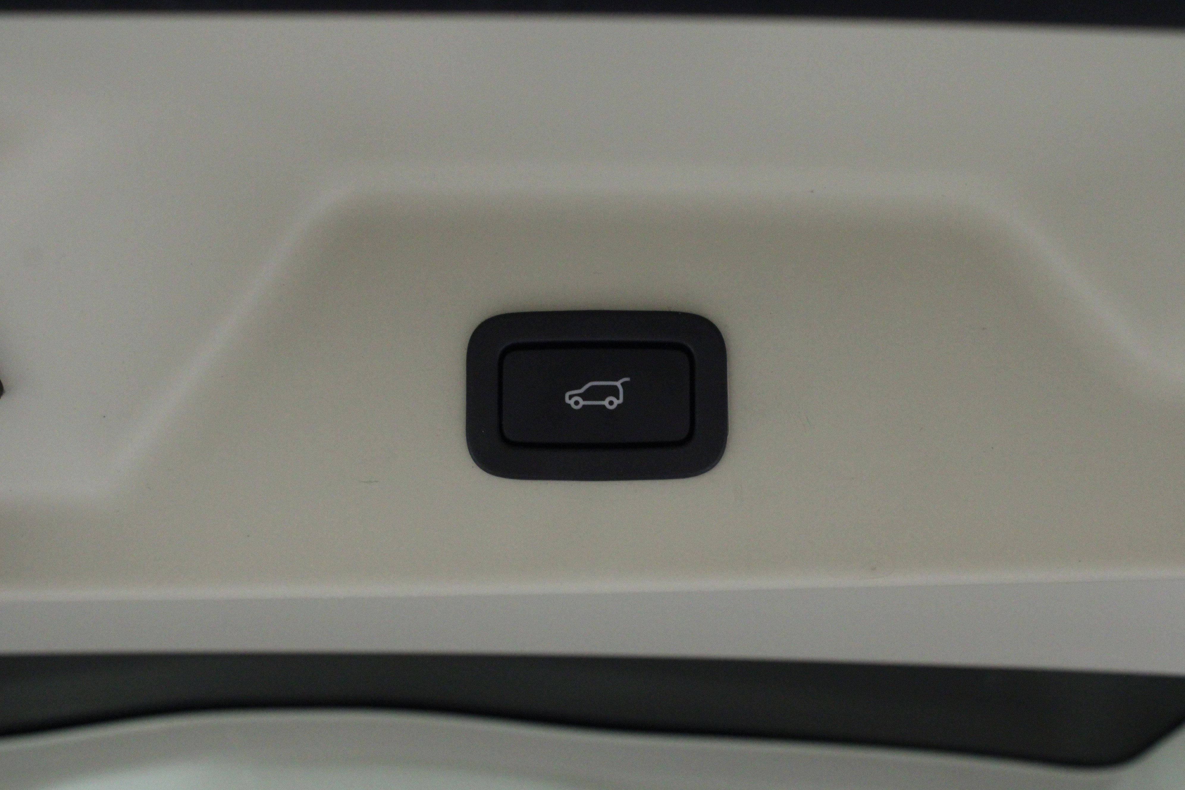 Used 2021 Land Rover Range Rover Westminster Edition image 13