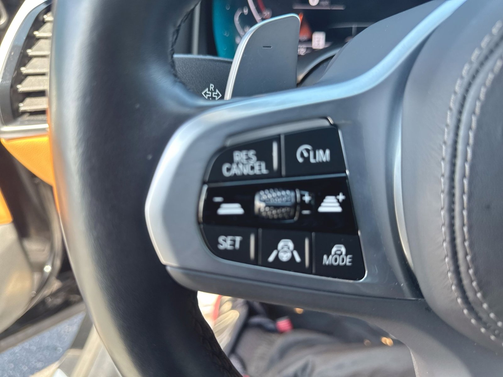 Used 2022 BMW 840i xDrive Convertible image 15