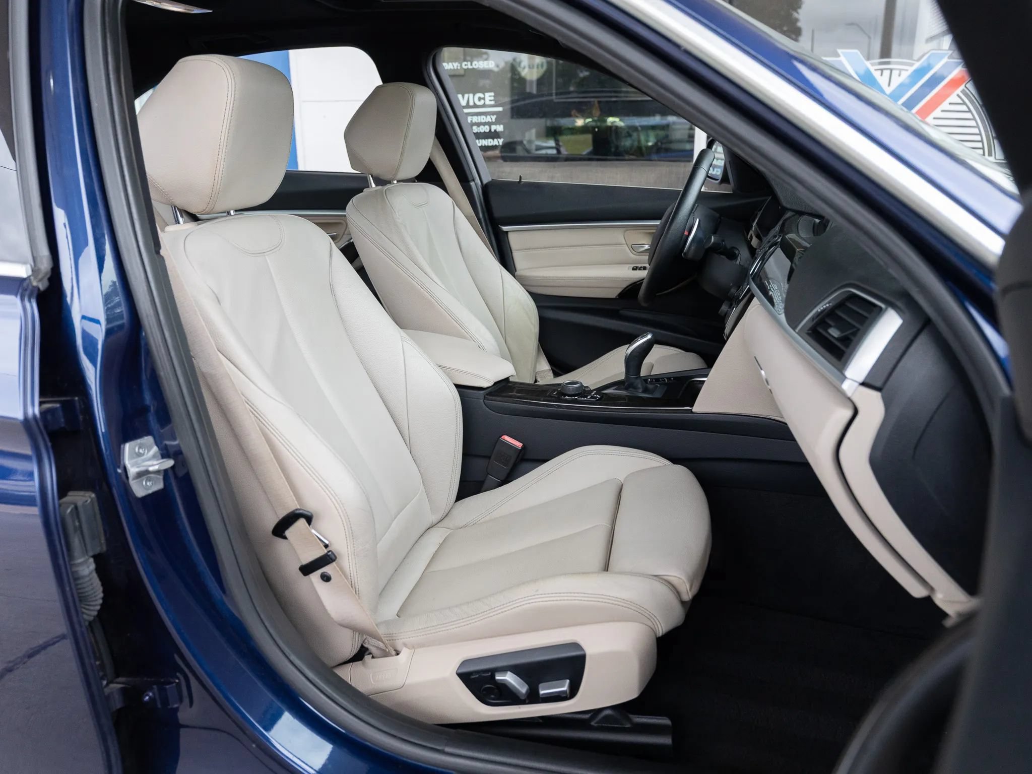 Used 2018 BMW 330i Sedan RWD image 20