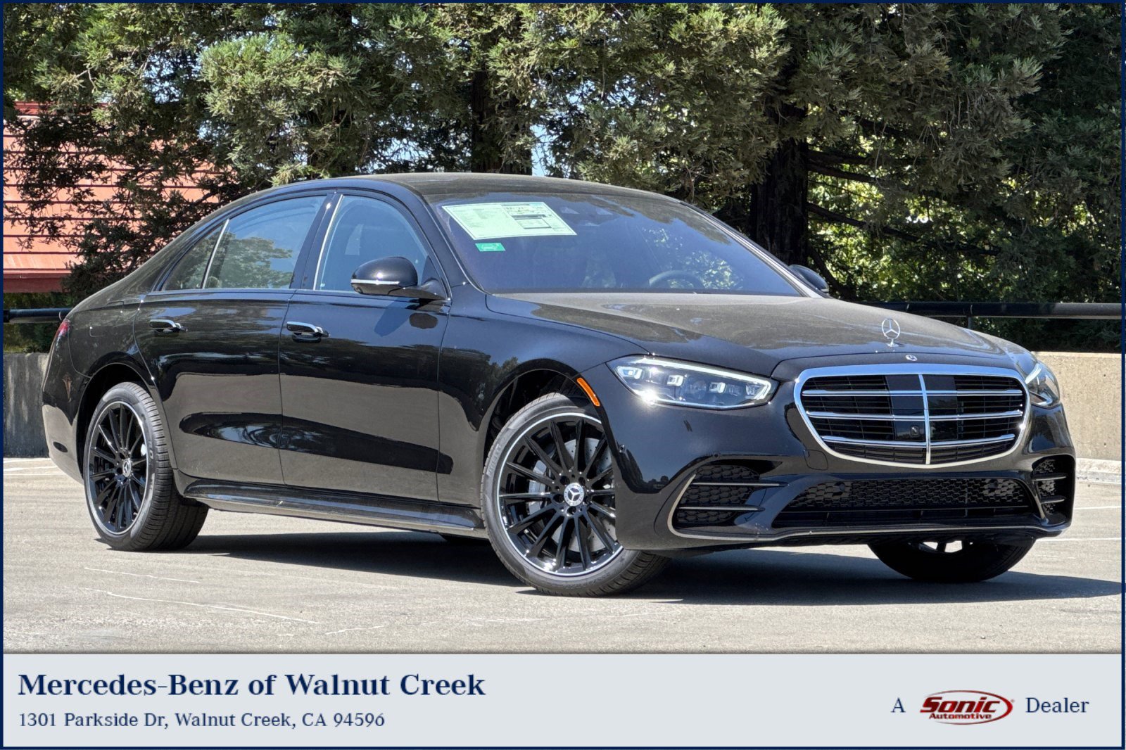 New 2025 Mercedes-Benz S 580e 4MATIC Sedan image 1