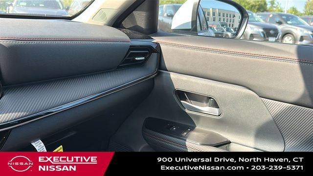 Used 2025 Nissan Kicks SR w/ Interior Electronics Package FWD image 20