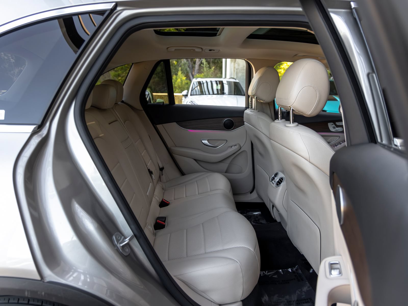 Used 2021 Mercedes-Benz GLC 300 4MATIC image 51
