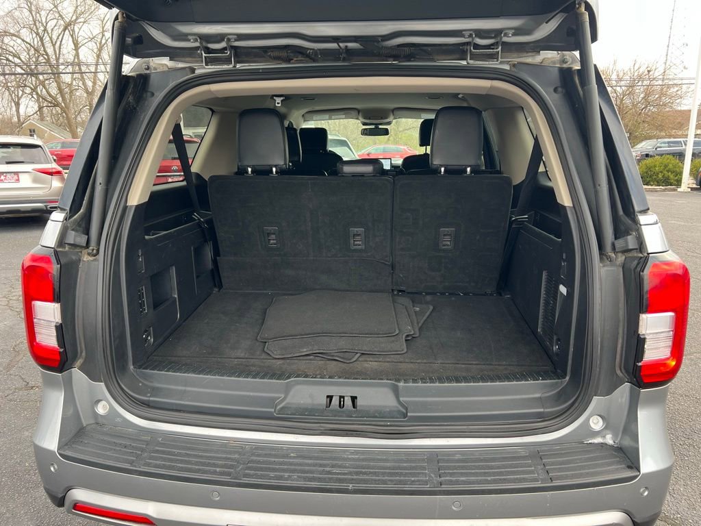 Used 2023 Ford Expedition Max XLT image 22