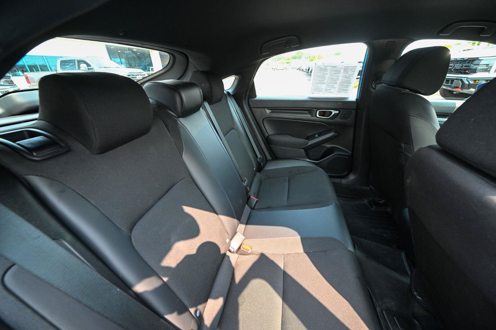 Used 2023 Honda Civic Sport image 27