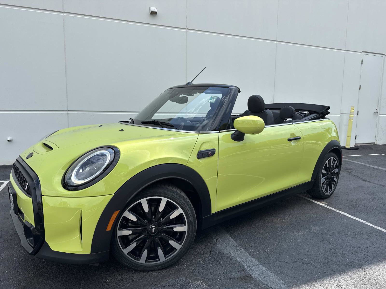 Certified 2024 MINI Cooper S FWD image 1