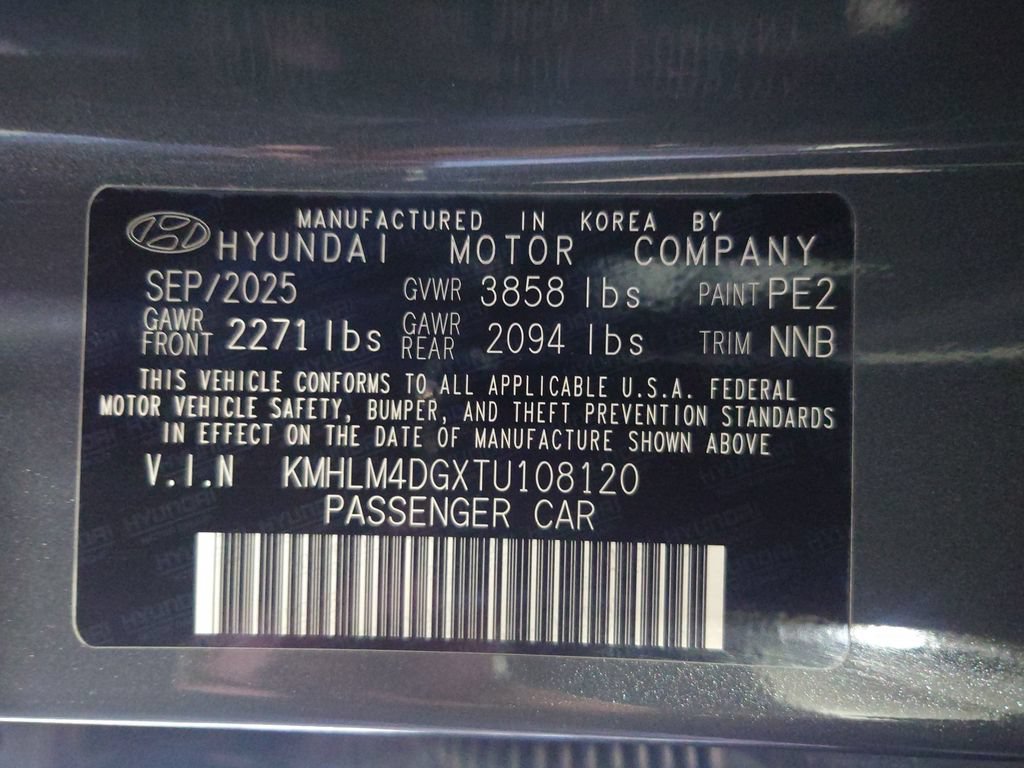 Used 2026 Hyundai Elantra Sport FWD image 30