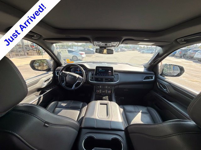 Used 2024 Chevrolet Suburban RST w/ Luxury Package AWD/4WD image 38