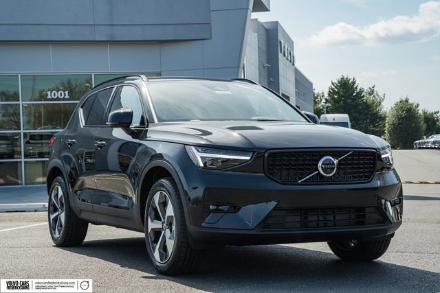 New 2026 Volvo XC40 B5 Plus w/ Climate Package image 1